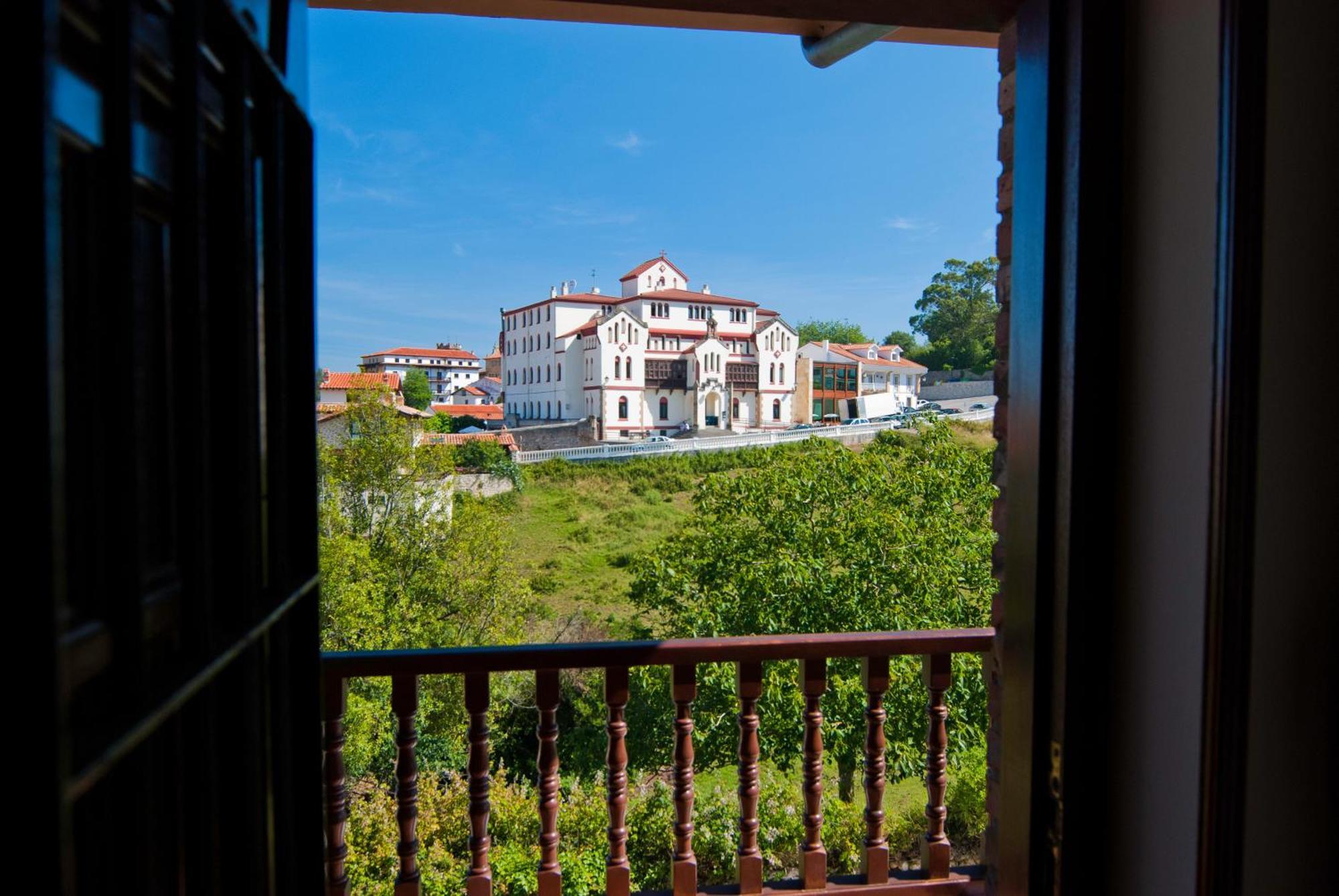 Hotel La Solana Montanesa Comillas Exteriér fotografie